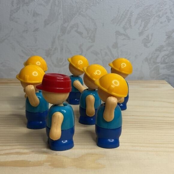 Vintage Playskool Lil Playmates Lot of 7 Construction Workers Blue Yellow Red - Picture 7 of 9